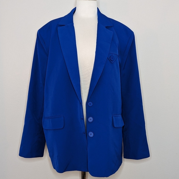 Nasty Gal Premium Tab Detail Oversized Suit Blazer - Picture 3 of 7